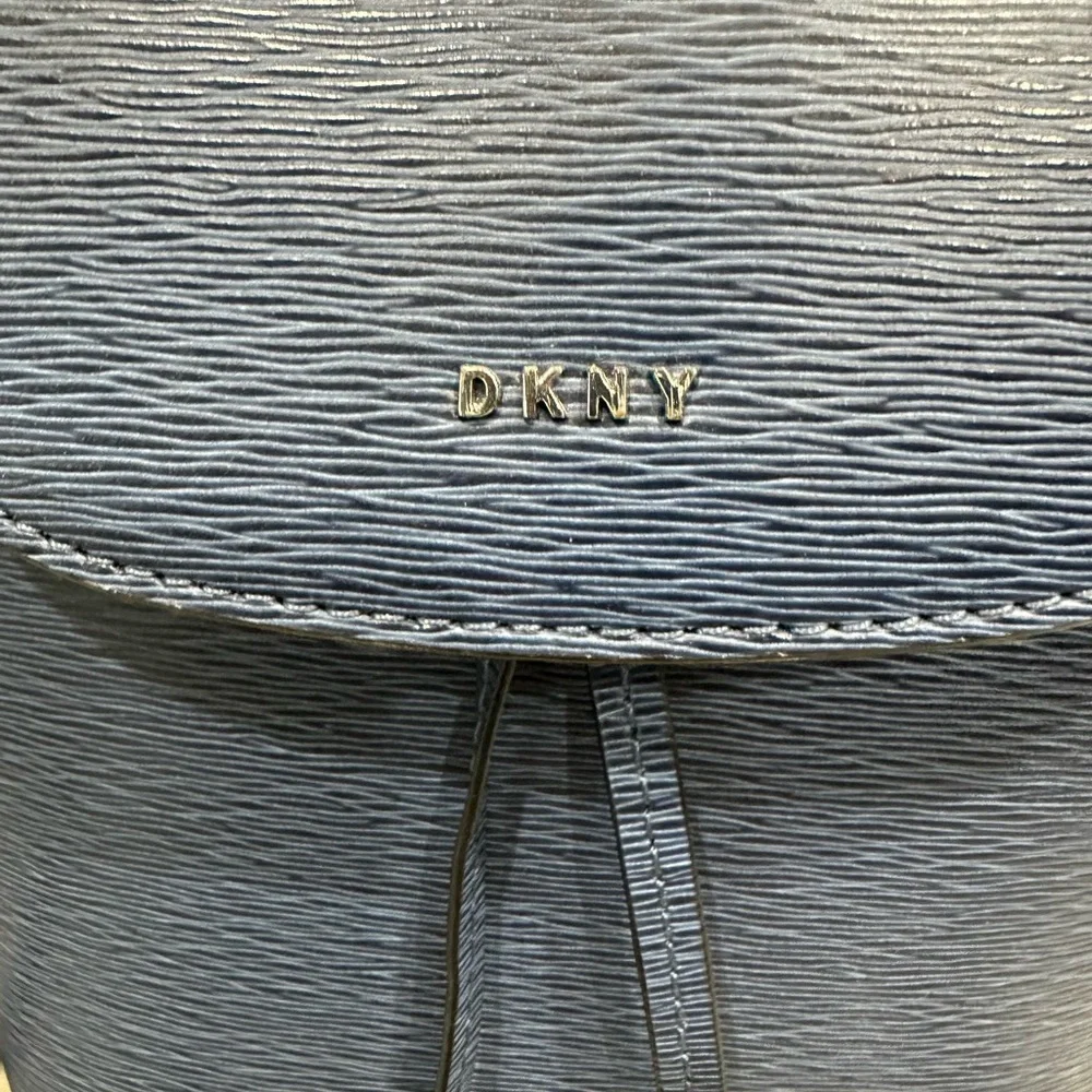 DKNY Blue Leather Lex Backpack, like new! - Picture 5 of 9